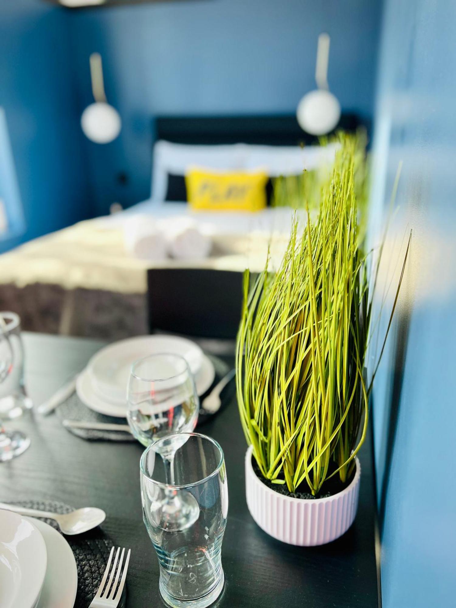 61 Studio, Ideal For Tourists High Recommend!!! Guest house *