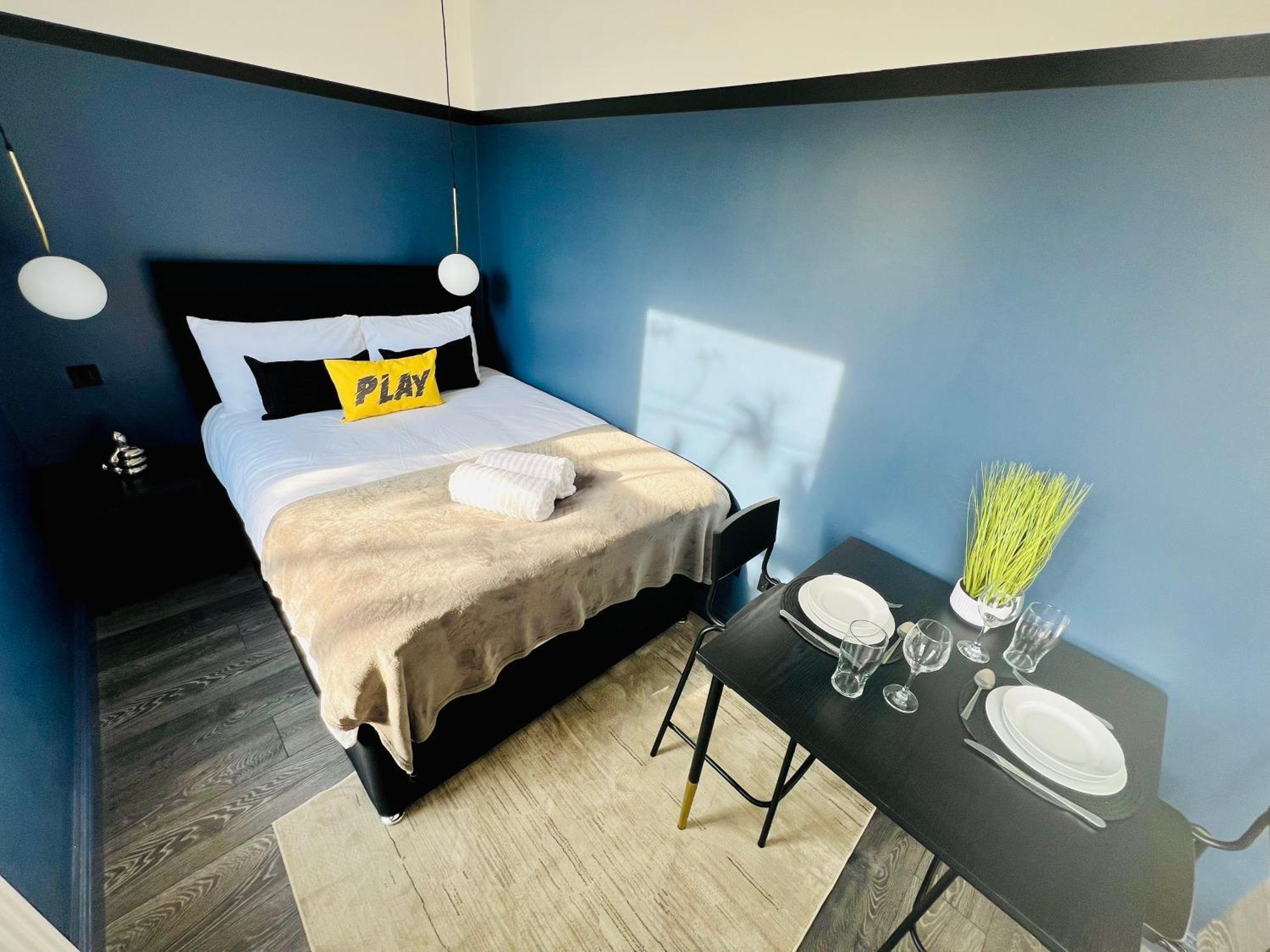 61 Studio, Ideal For Tourists High Recommend!!! Guest house London