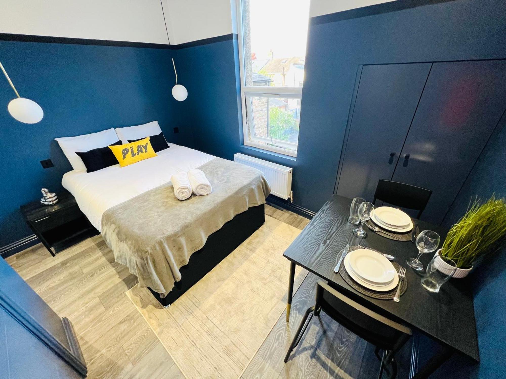 61 Studio, Ideal For Tourists High Recommend!!! Guest house *