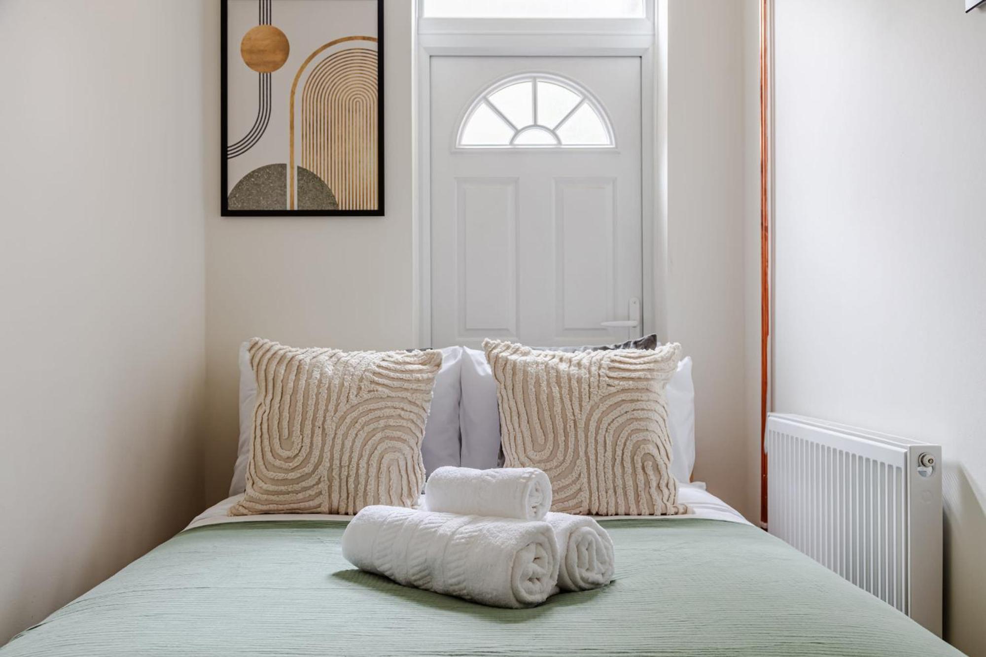 River Thames & Tate Britain - 4br With Patio - Cityapartmentstay Appartement