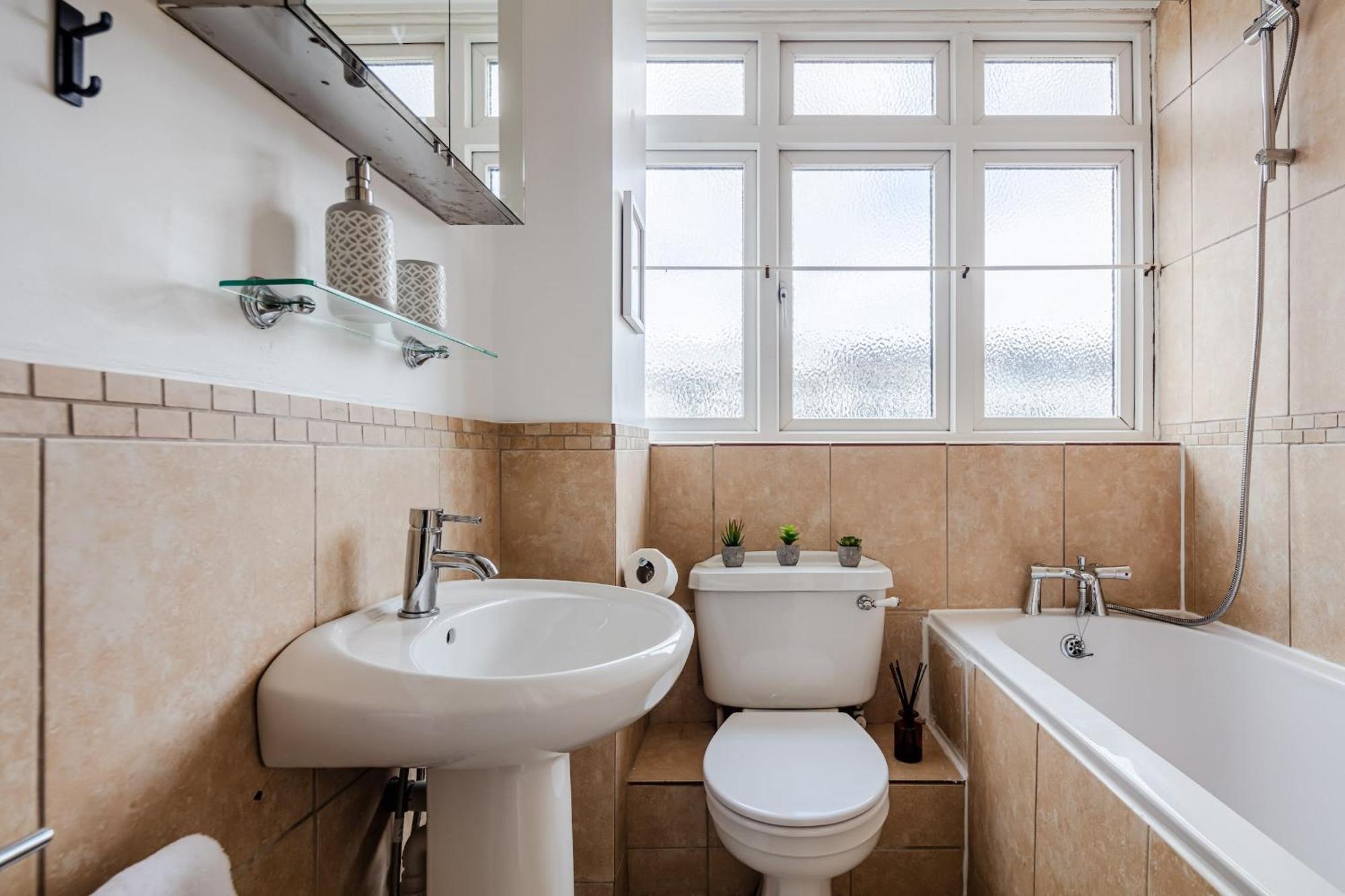 Appartement River Thames & Tate Britain - 4br With Patio - Cityapartmentstay Londen