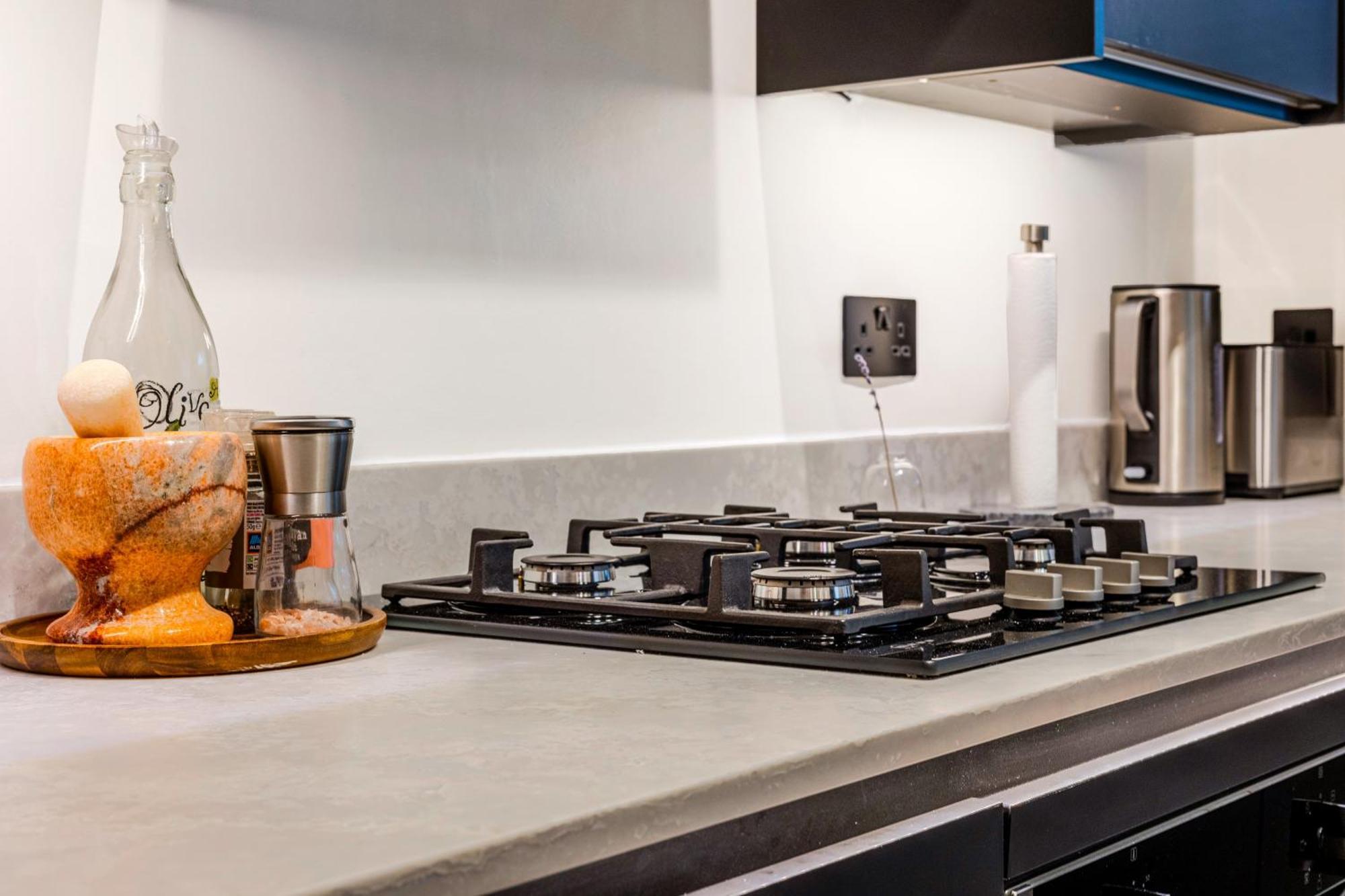 Modern 2br Duplex In Clapton, 1min Rectory Rd St Apartment *