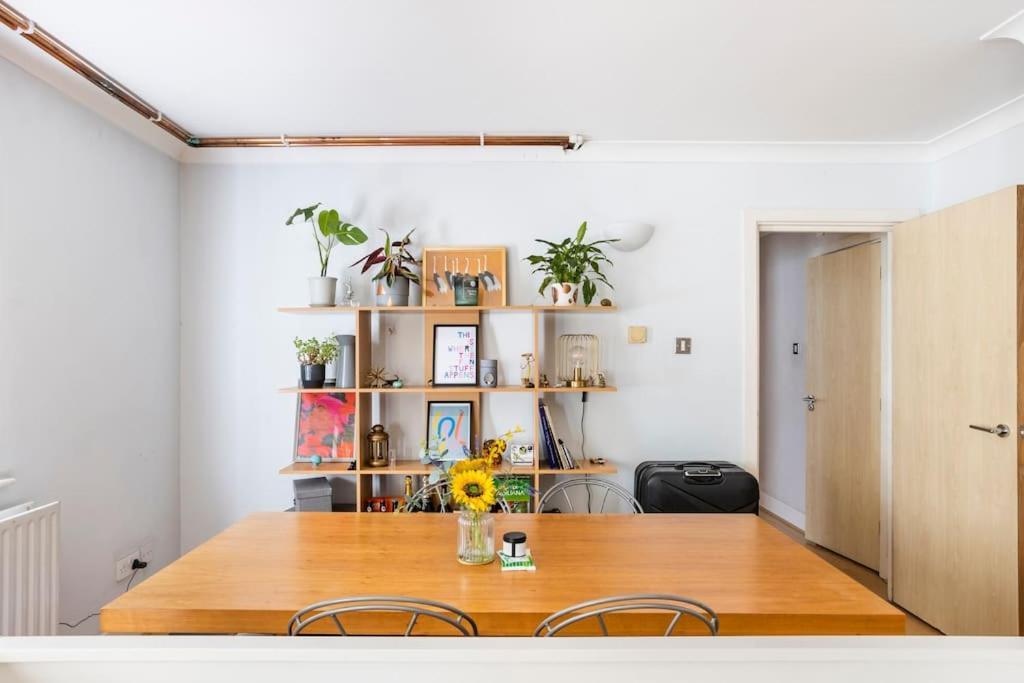 Apartamento Stylish & Private Bathroom In Londres