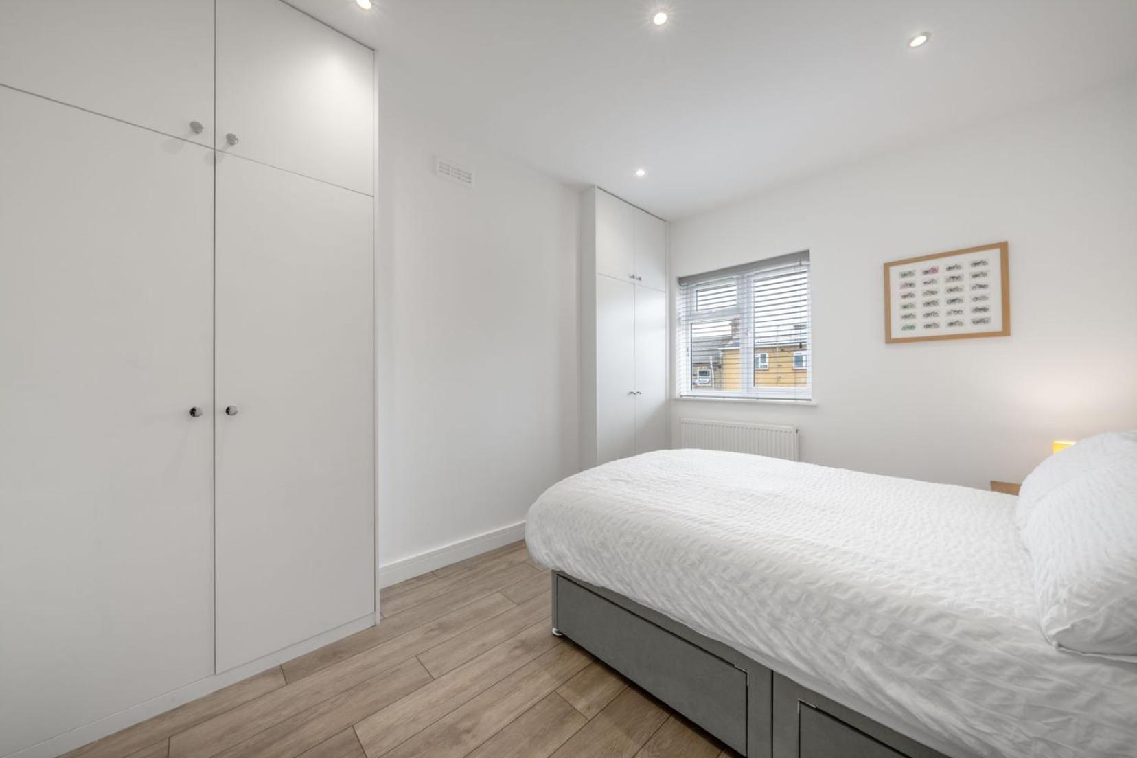 Modern Split Level 2br Spacious Maida Vale Appartement Londen