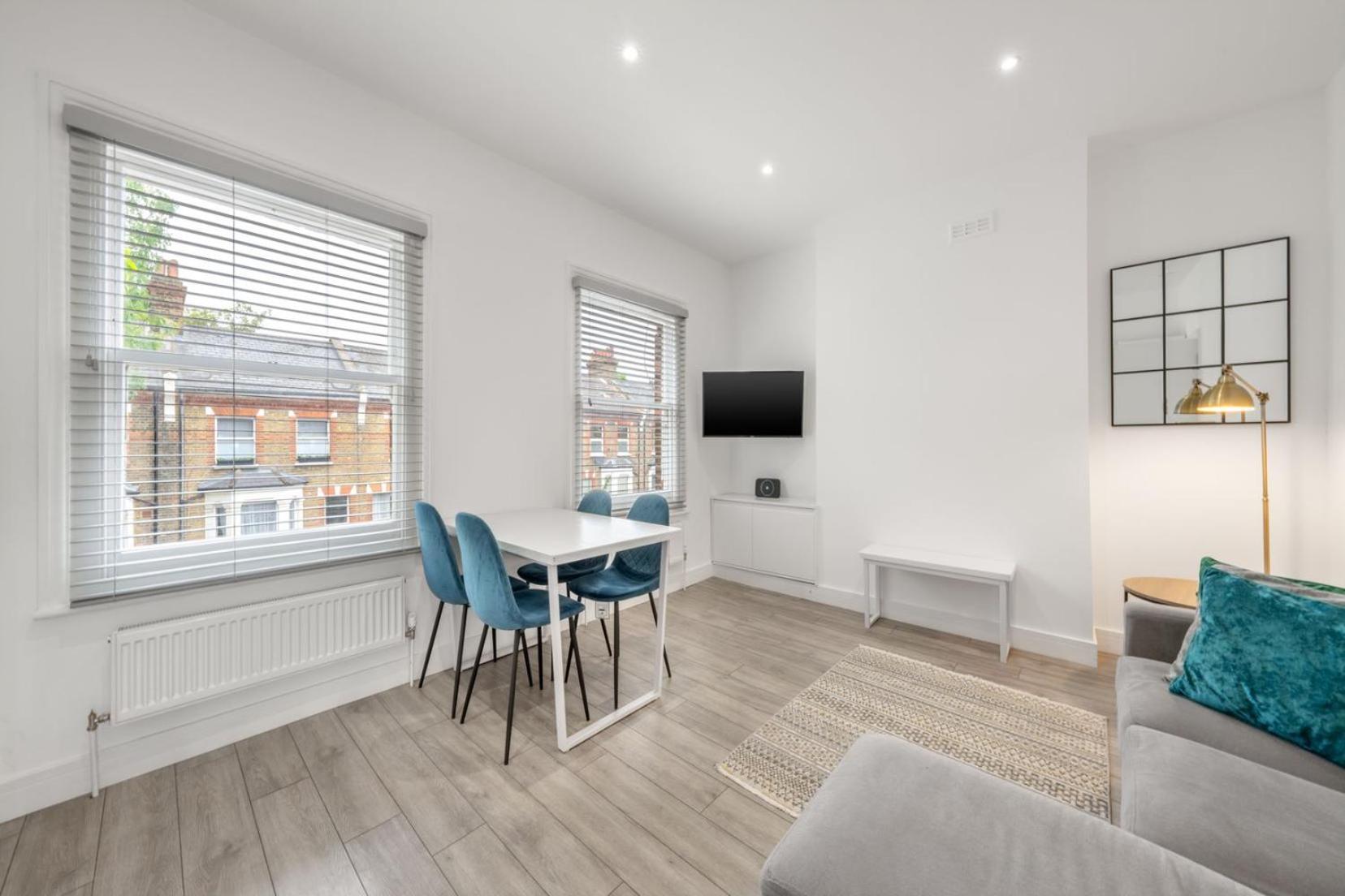 Modern Split Level 2br Spacious Maida Vale * Londen