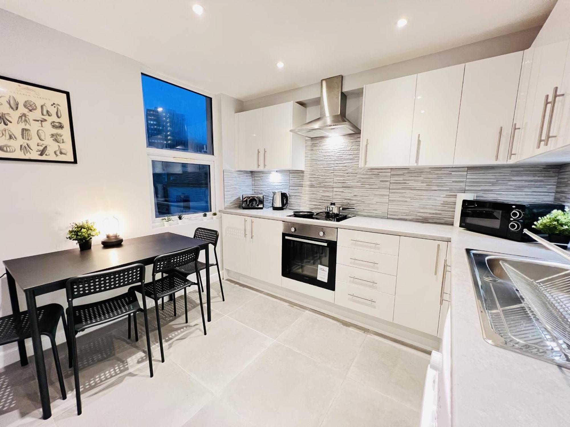 Battersea By Sleepy Londen