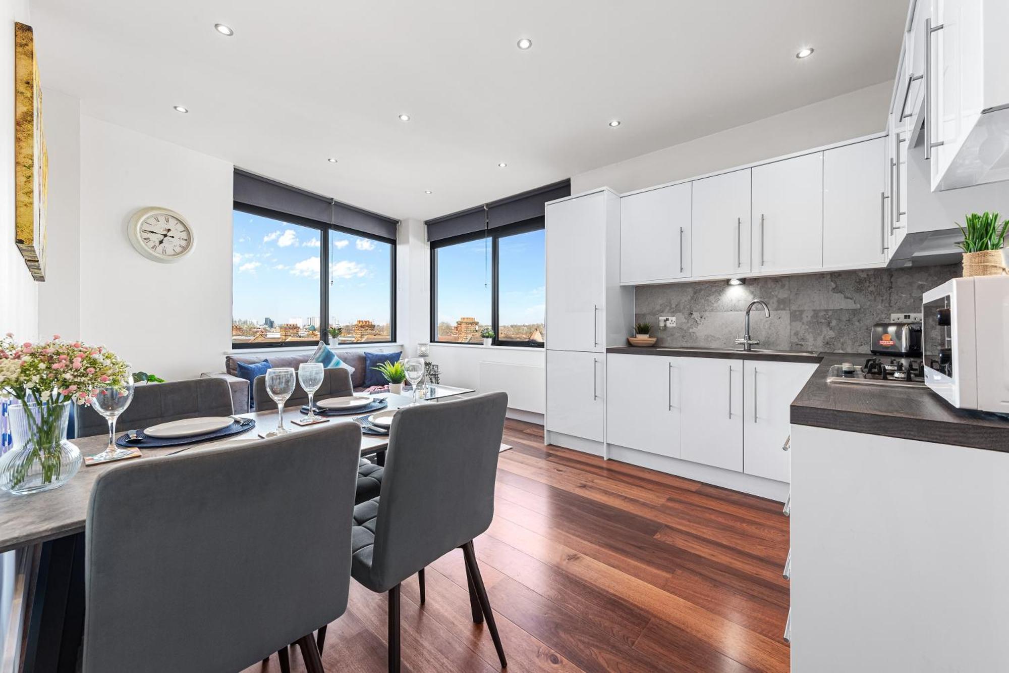 Apartment Wimbledon Two Bedroom Luxury -