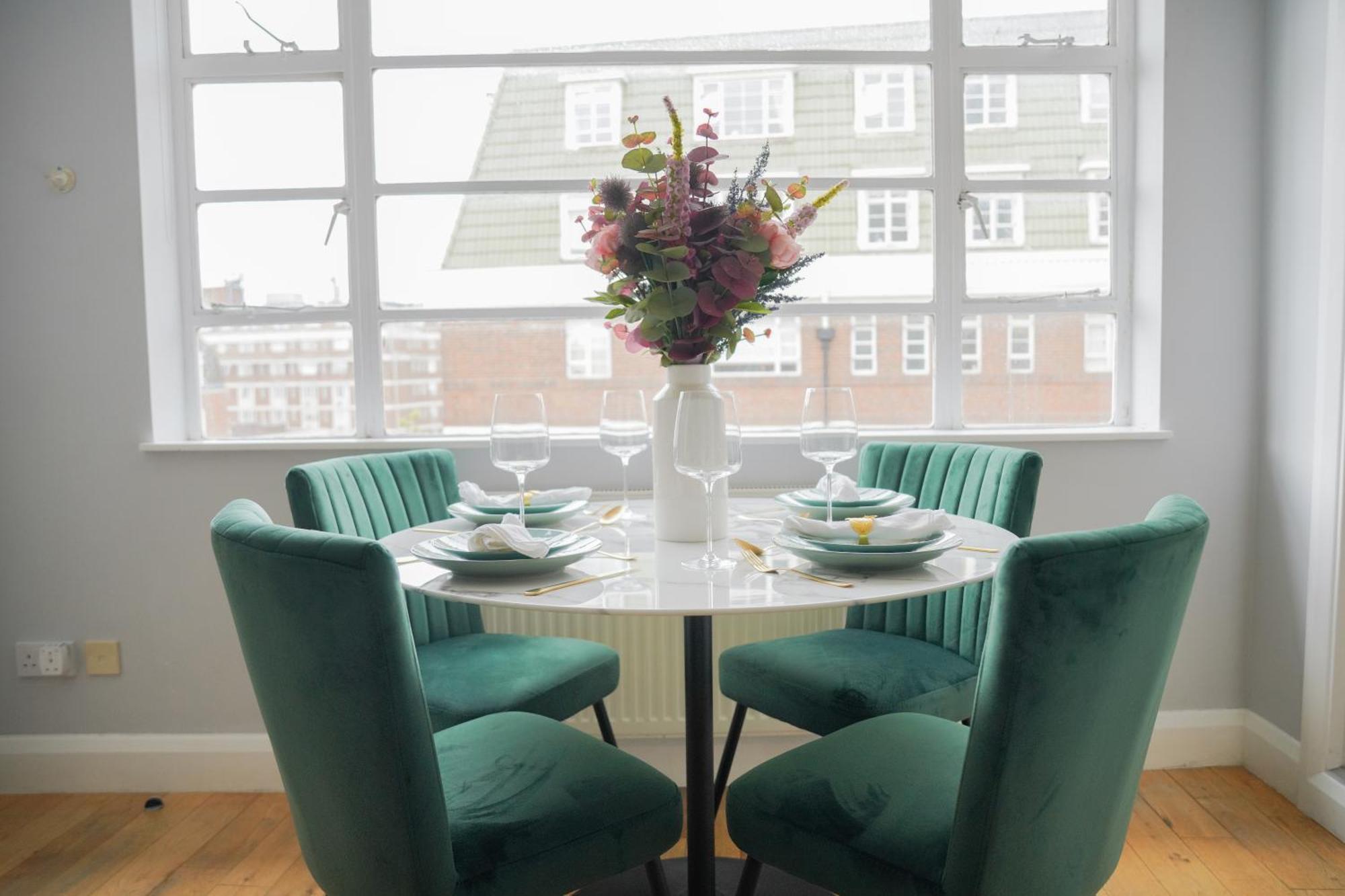 Appartement Art-deco In Very Popular Chelsea Area *