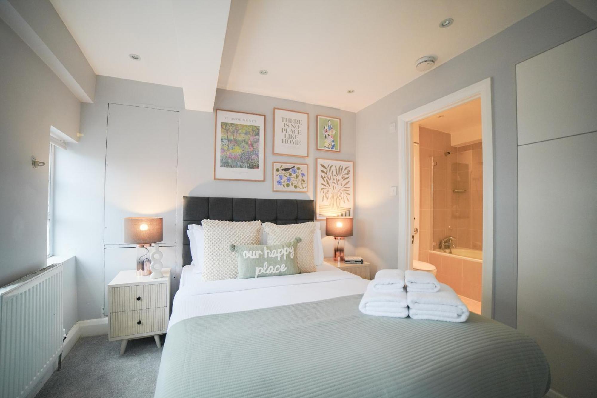 Art-deco In Very Popular Chelsea Area Appartement Londen