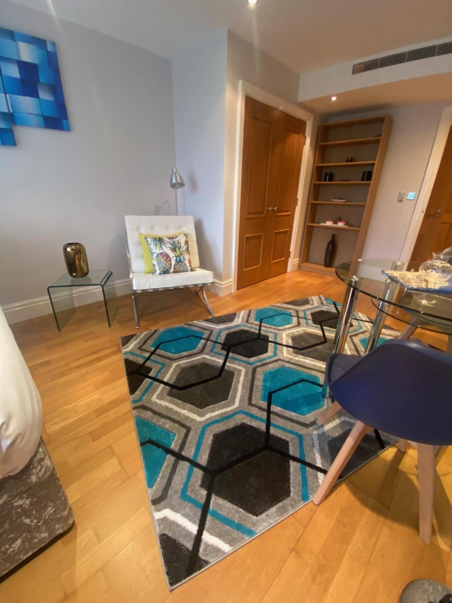 Apartment Desirable, Fashionable 2bed Flat In Chelsea
