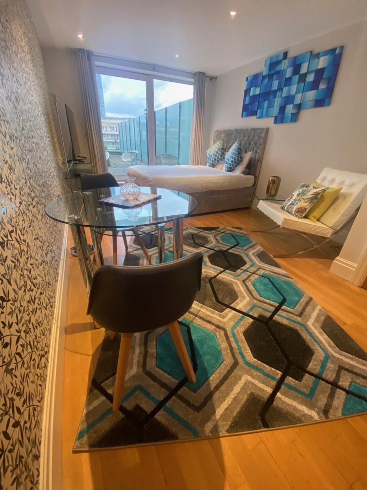 Apartment Desirable, Fashionable 2bed Flat In Chelsea *