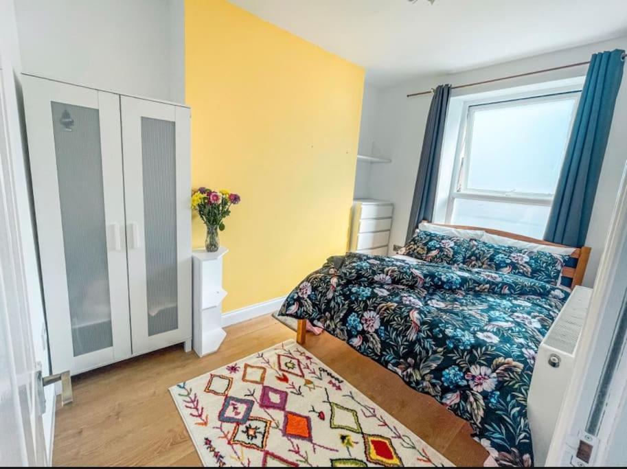 1 Bed Apartment