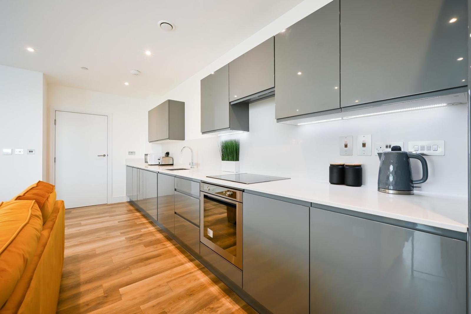 Luxury 2 Bed * Londen