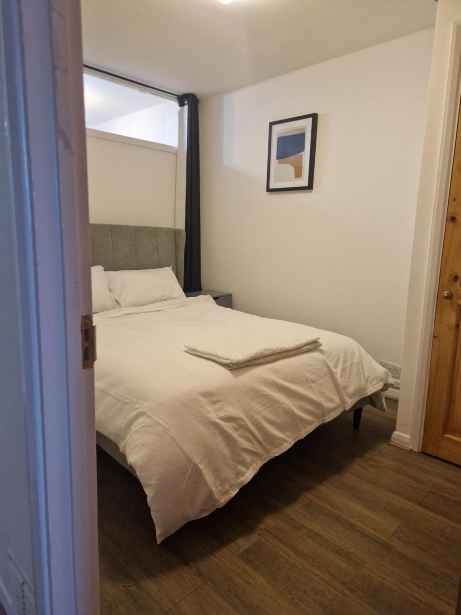 Apartment A Lovely Two Bedrooms Flat London