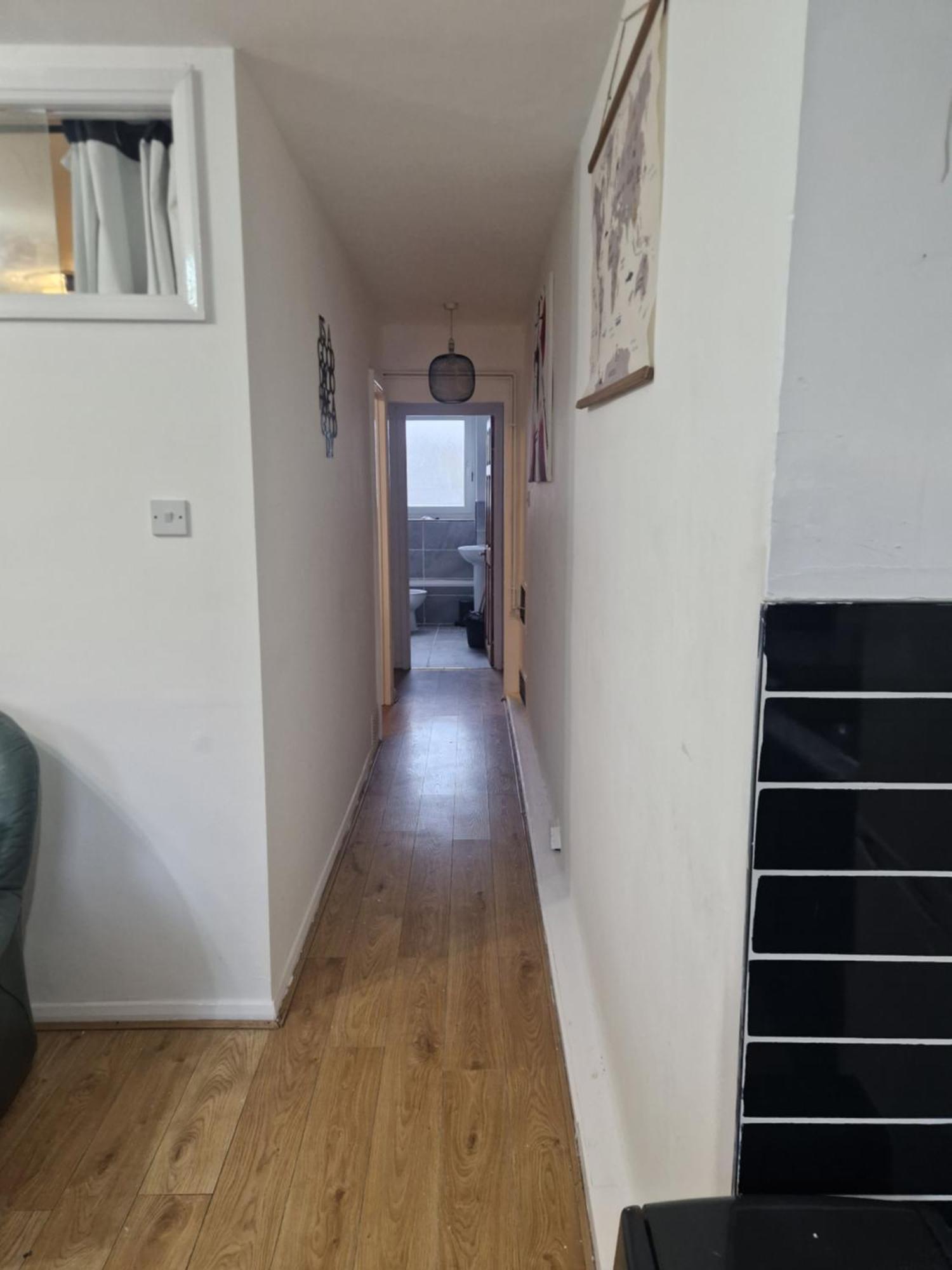 A Lovely Two Bedrooms Flat