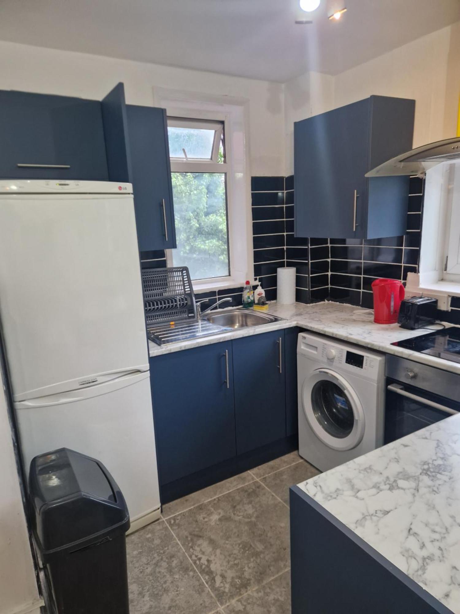 Apartment A Lovely Two Bedrooms Flat