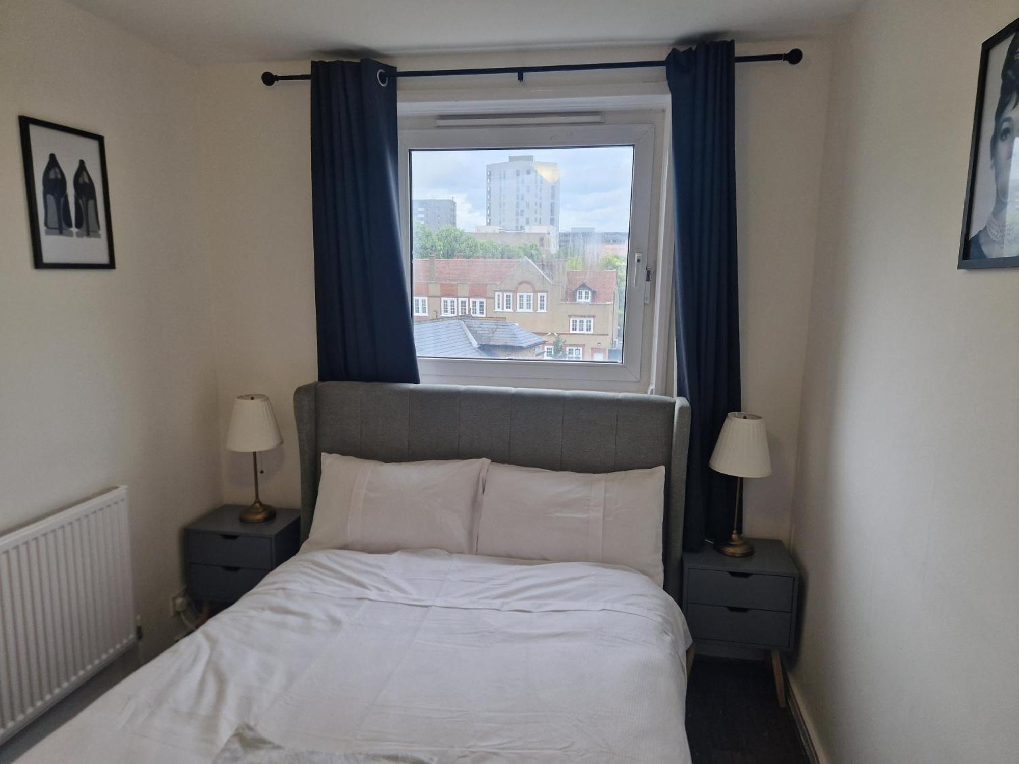 A Lovely Two Bedrooms Flat *
