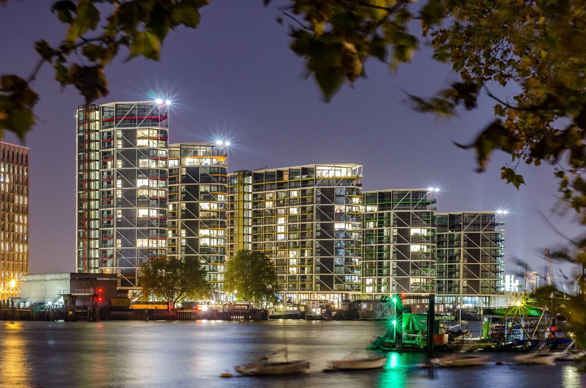 Stylish Two-bedroom Flat Near Us Embassy Londen