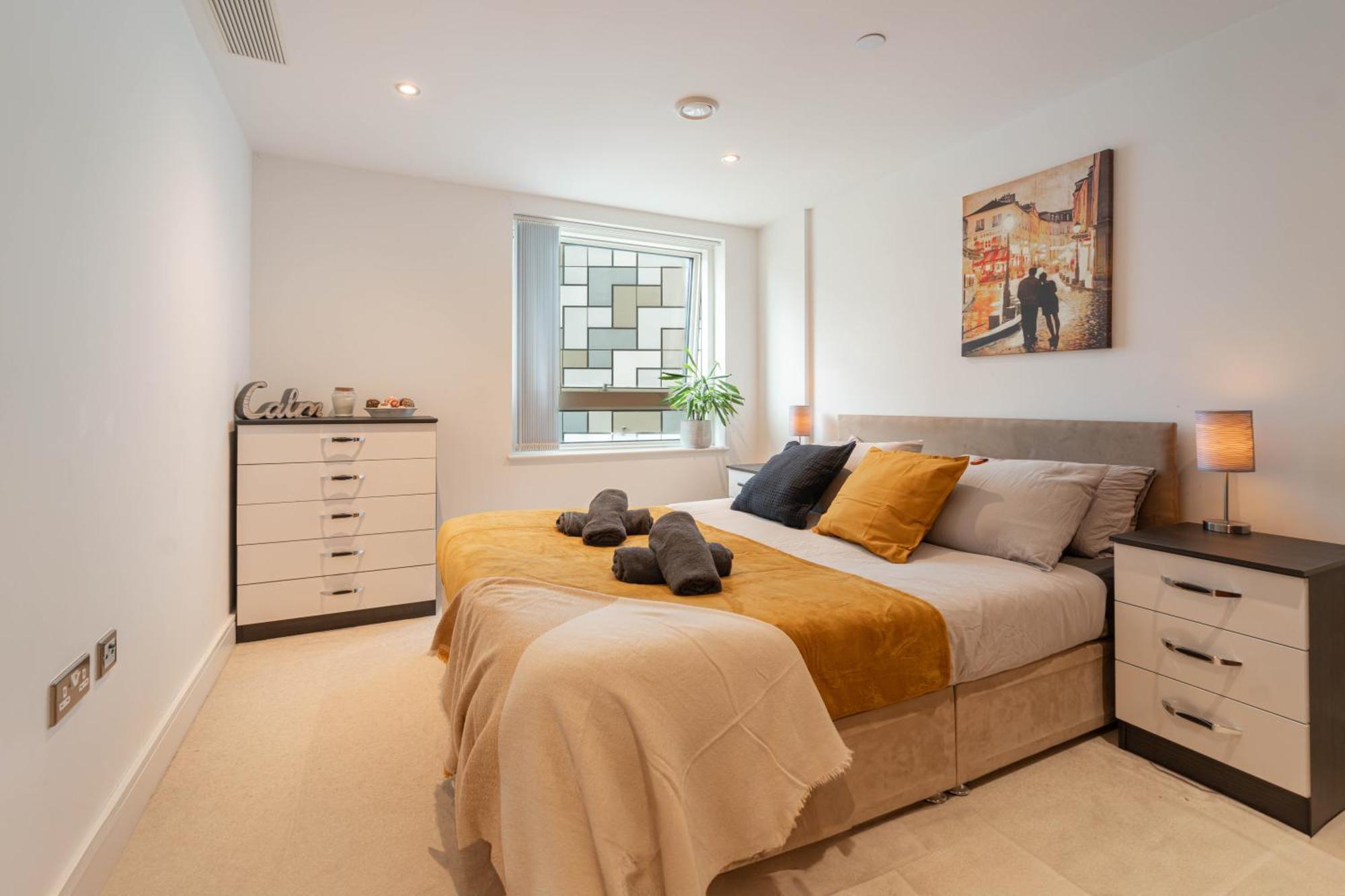 Stylish And Comfortable Canary Wharf Perfect For Long Apartment London