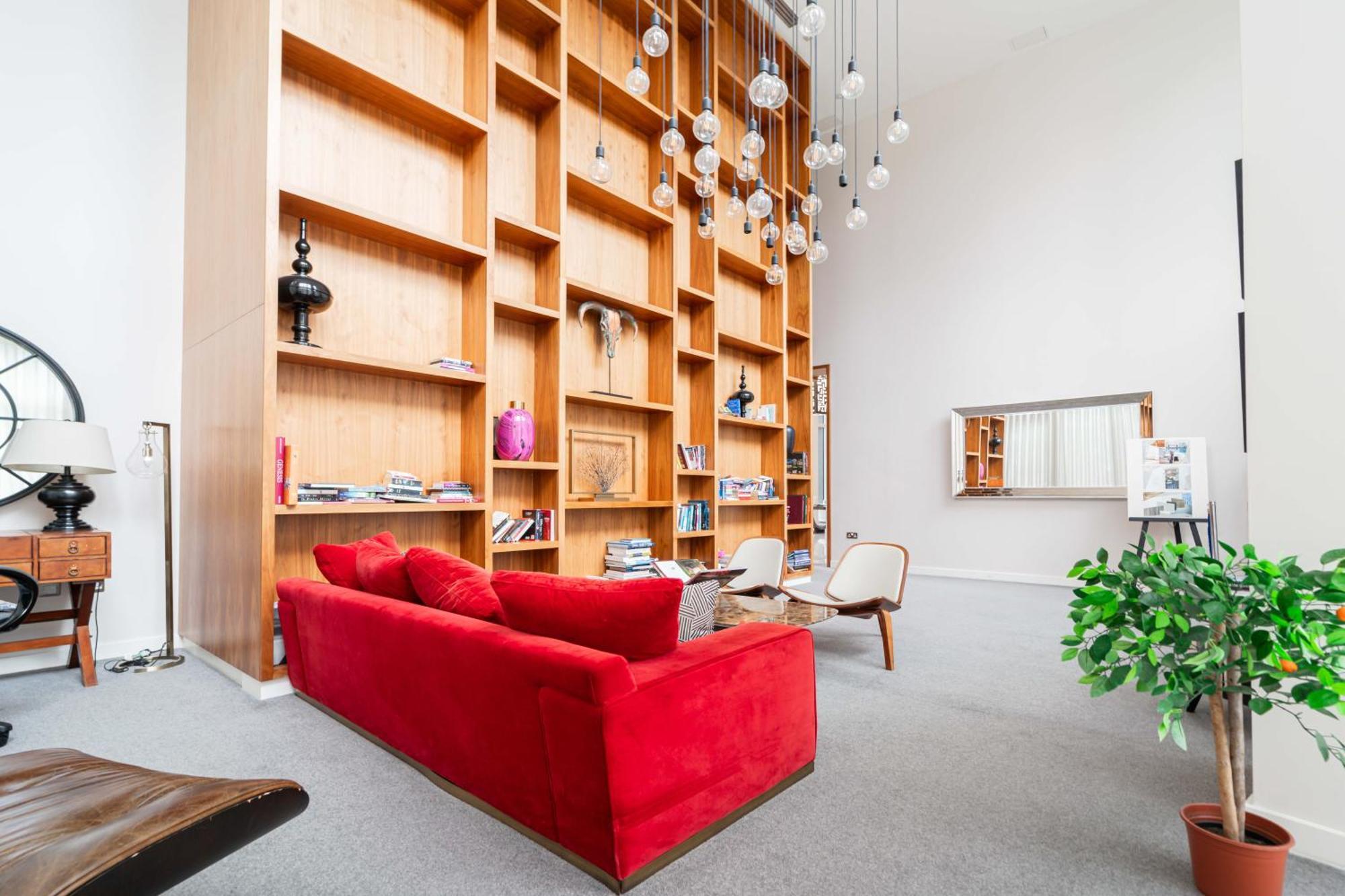 Stylish And Comfortable Canary Wharf Perfect For Long Apartment London