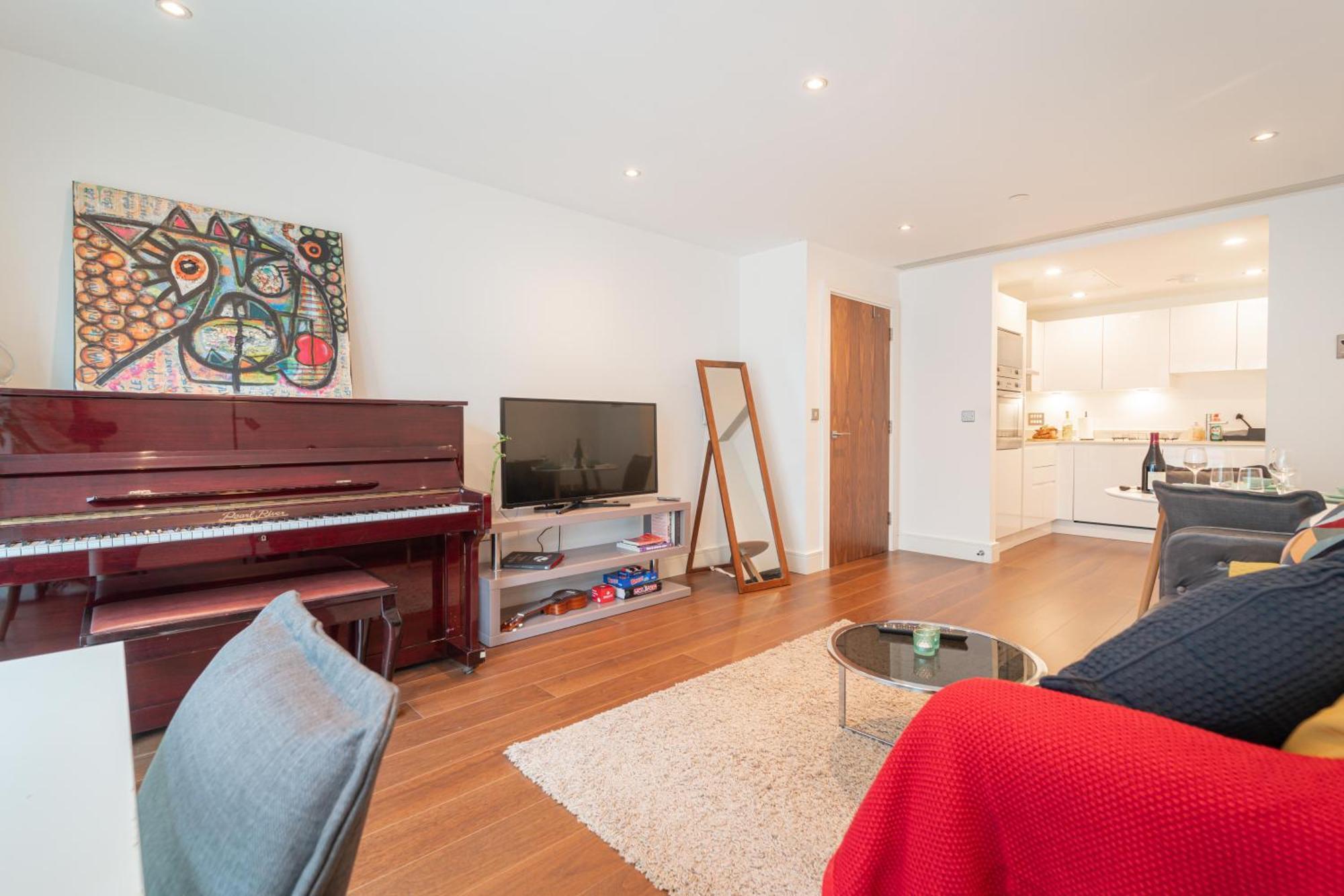 Stylish And Comfortable Canary Wharf Perfect For Long Apartment London