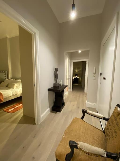 Appartement Luxury 2-bed Flat With Garden In Hampstead Mansion