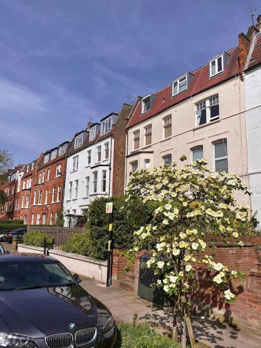 Luxury 2-bed Flat With Garden In Hampstead Mansion * Londen