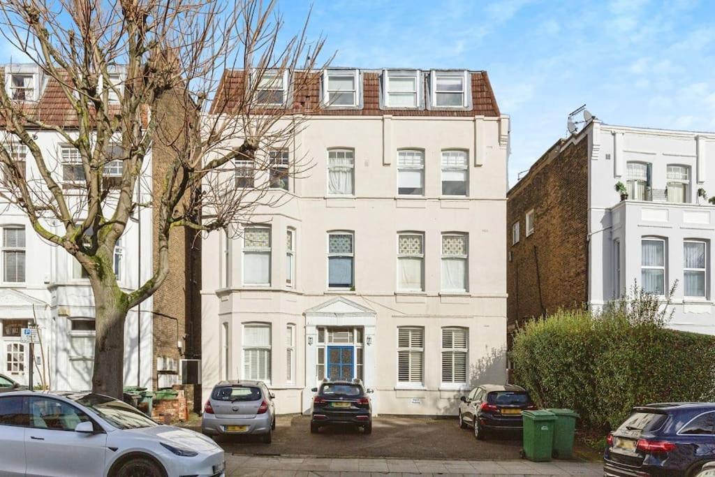 Luxury 2-bed Flat With Garden In Hampstead Mansion *