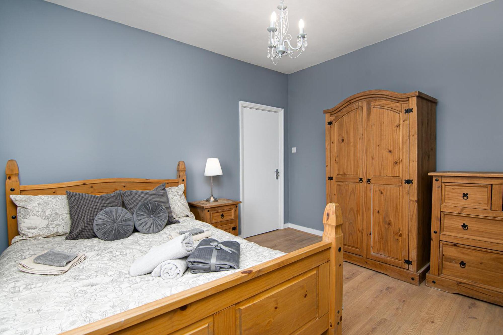 Fantastic House New Refurbished