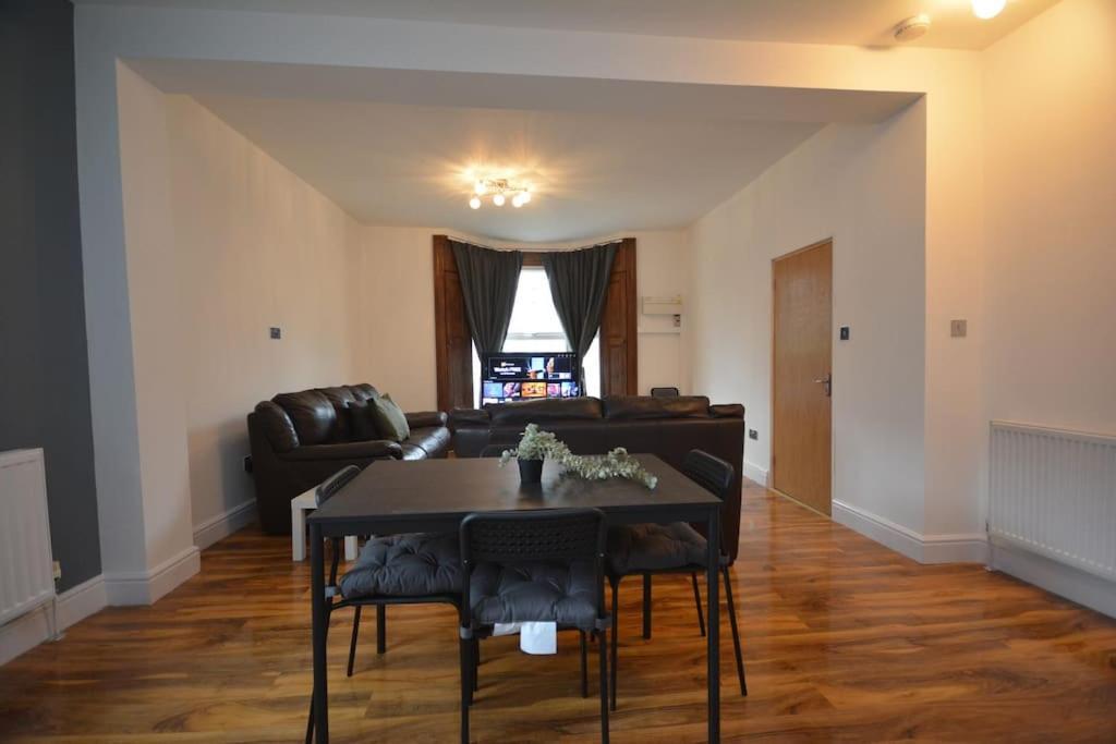 Lovely 4bedroom London