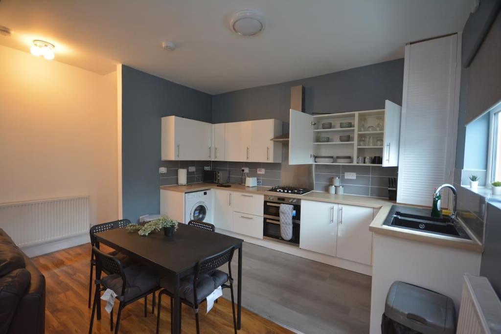 Lovely 4bedroom London