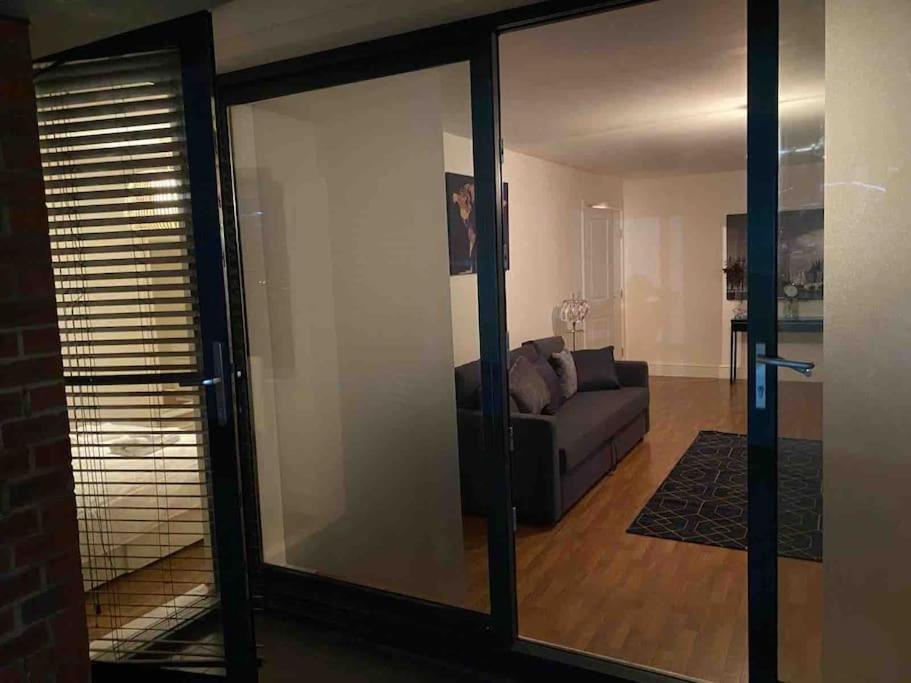 Apartment Heart Of Streatham High Street London