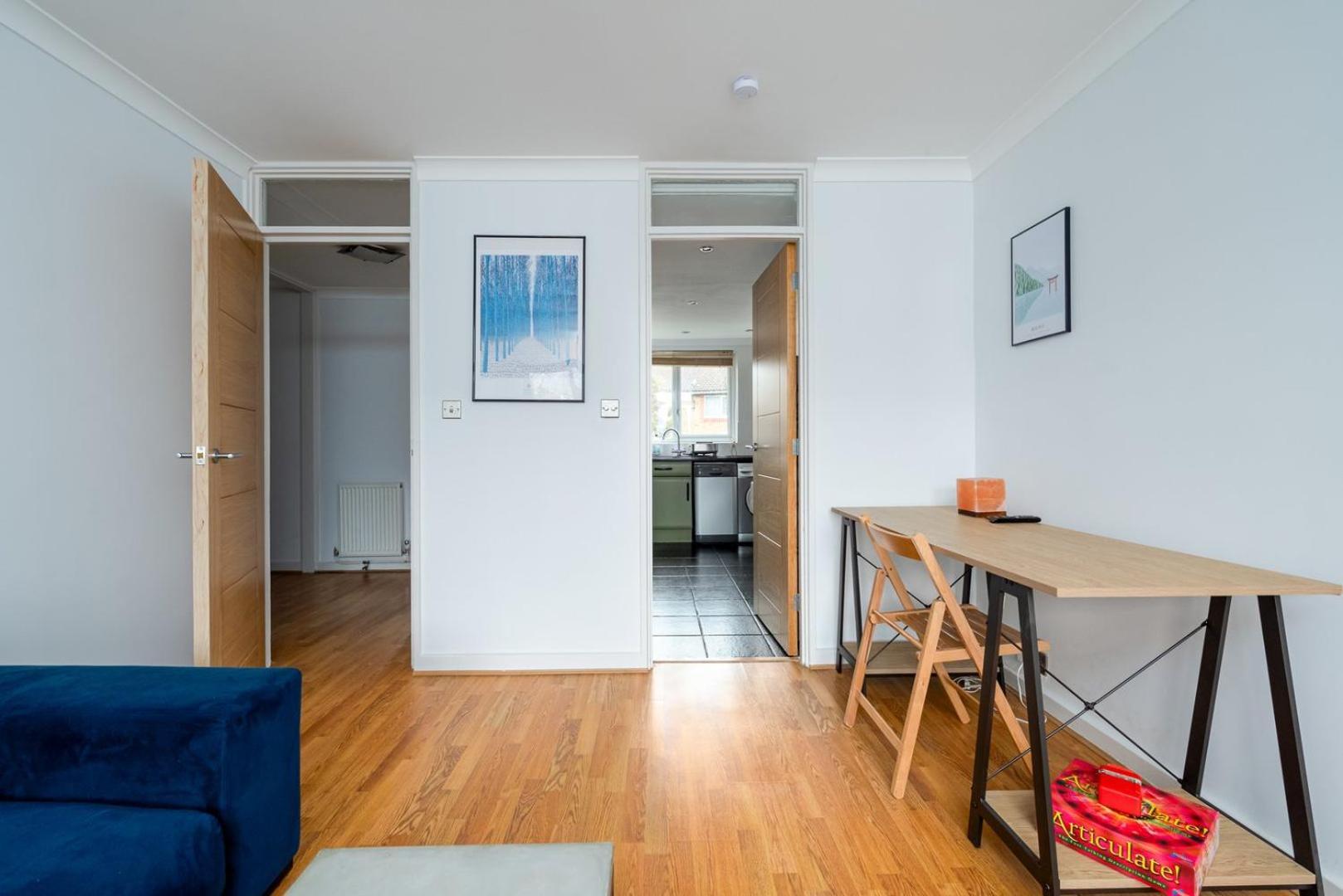 Guestready - Cosy Nest With Balcony In * Londen