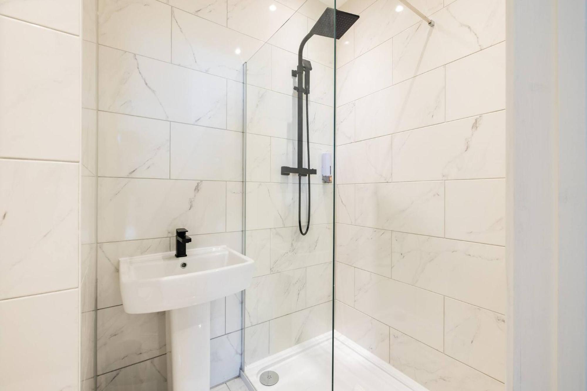 Wild Roses Serviced - Chelsea Appartement Londen