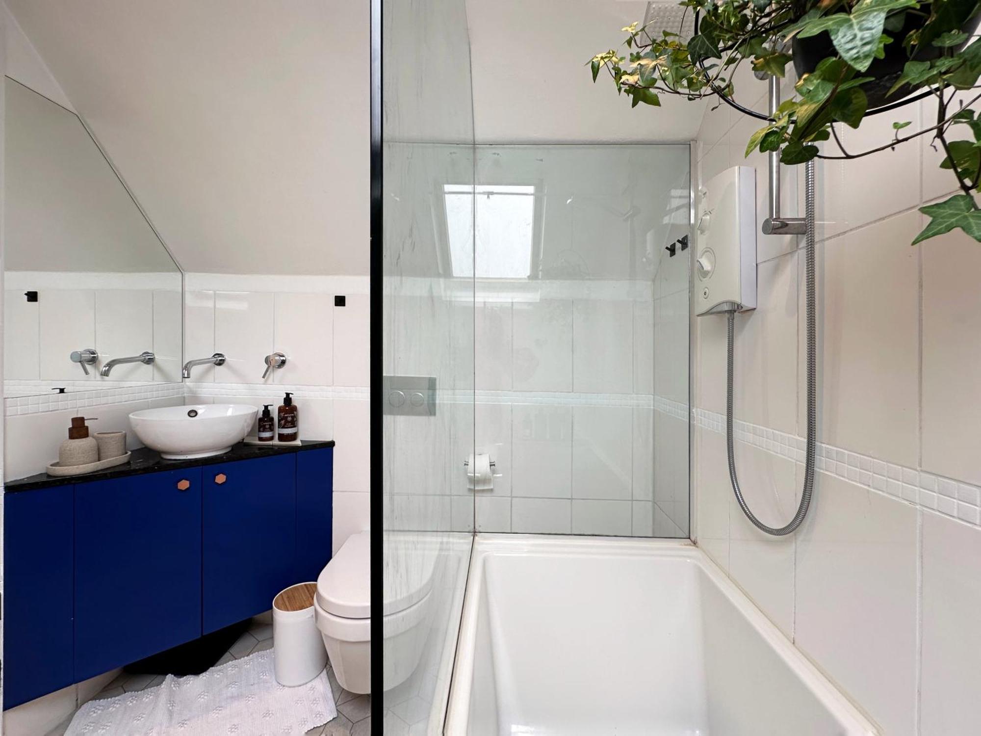Luxury 2 Bedroom In West Hampstead