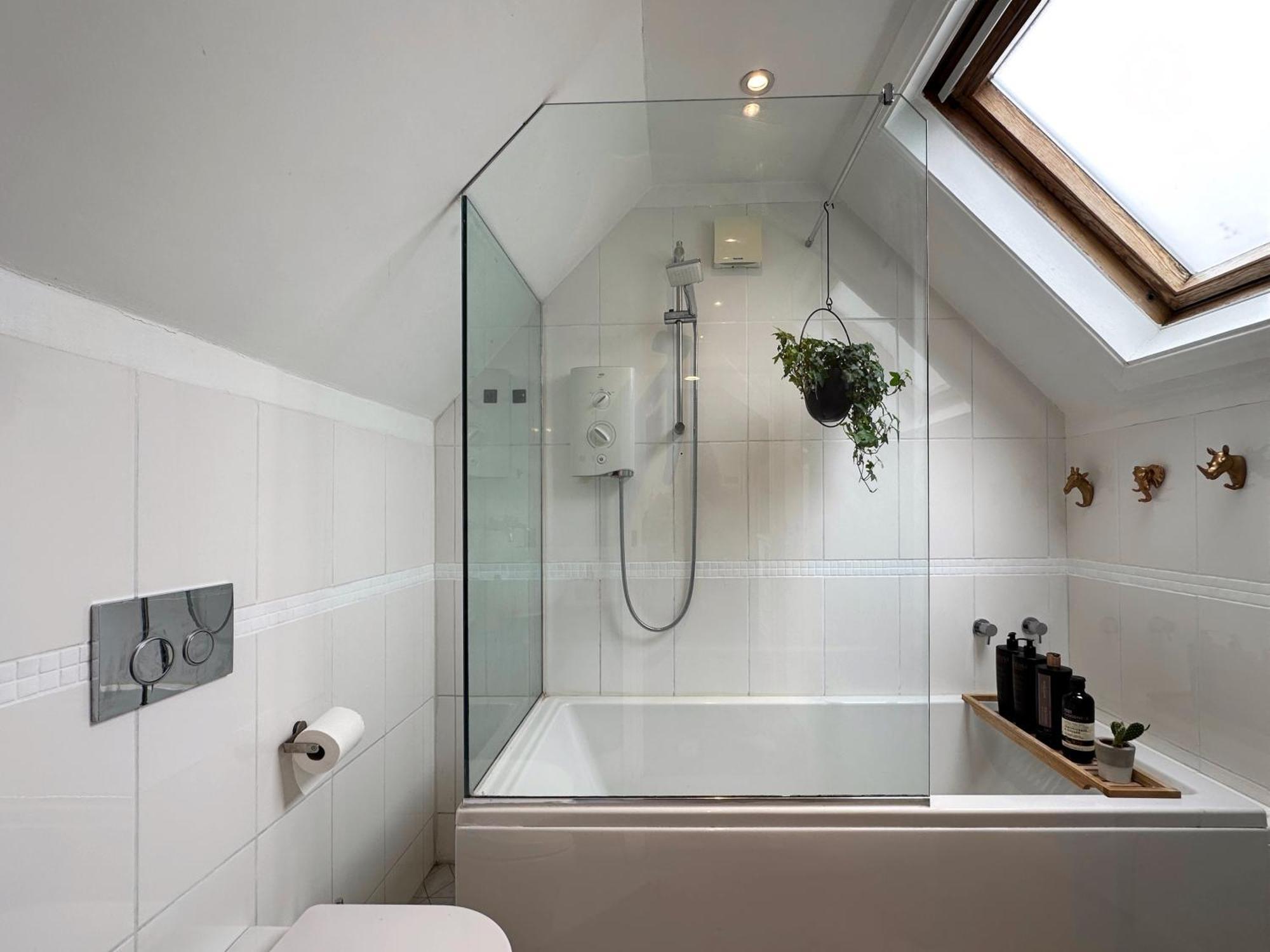 Luxury 2 Bedroom In West Hampstead *