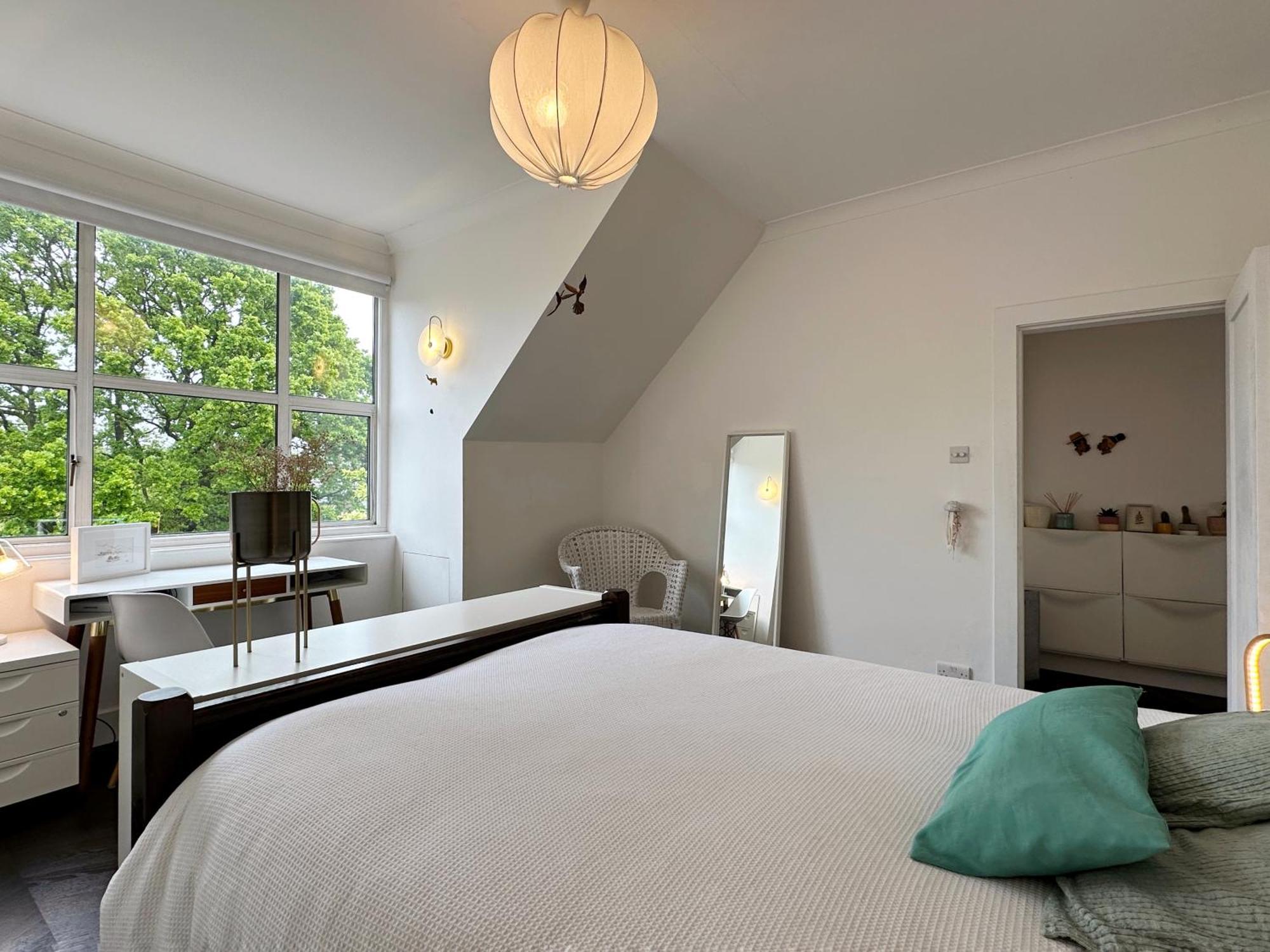 Luxury 2 Bedroom In West Hampstead