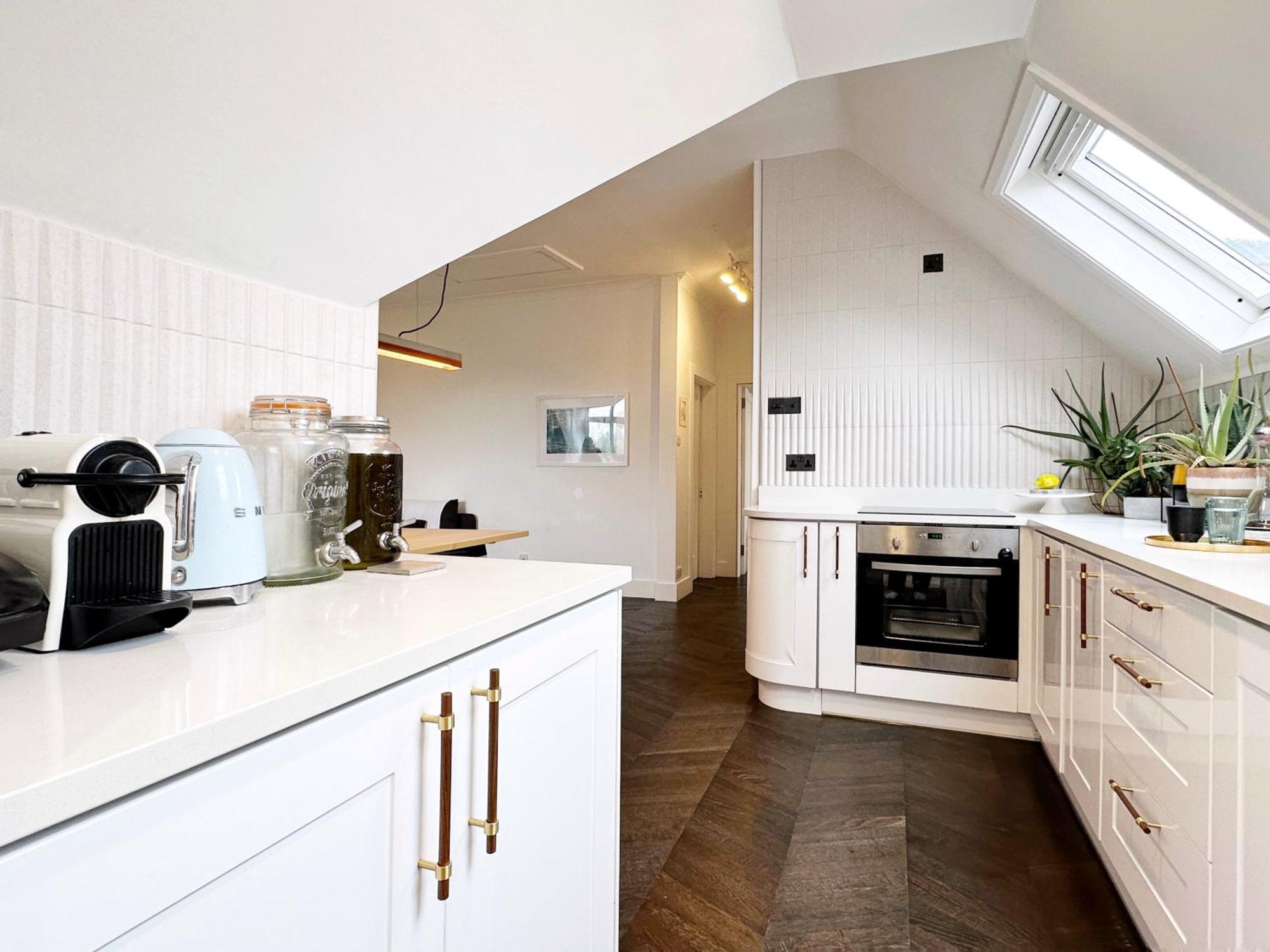 Luxury 2 Bedroom In West Hampstead * London