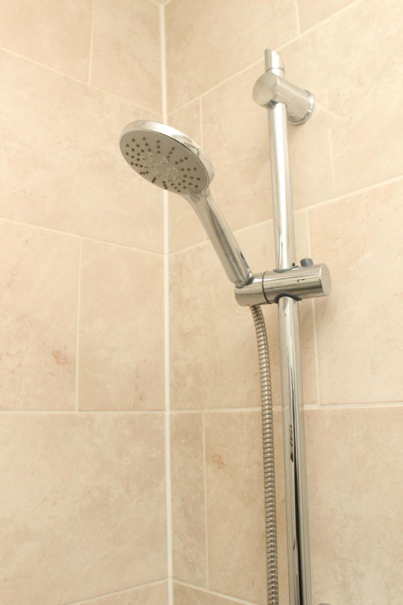 Contractor-friendly Cosy Spot By Finsbury Park Station Appartement Londen