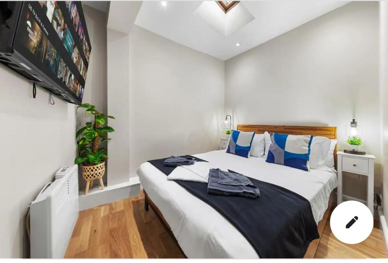 Modern In Southeast - Peckham Apartment *