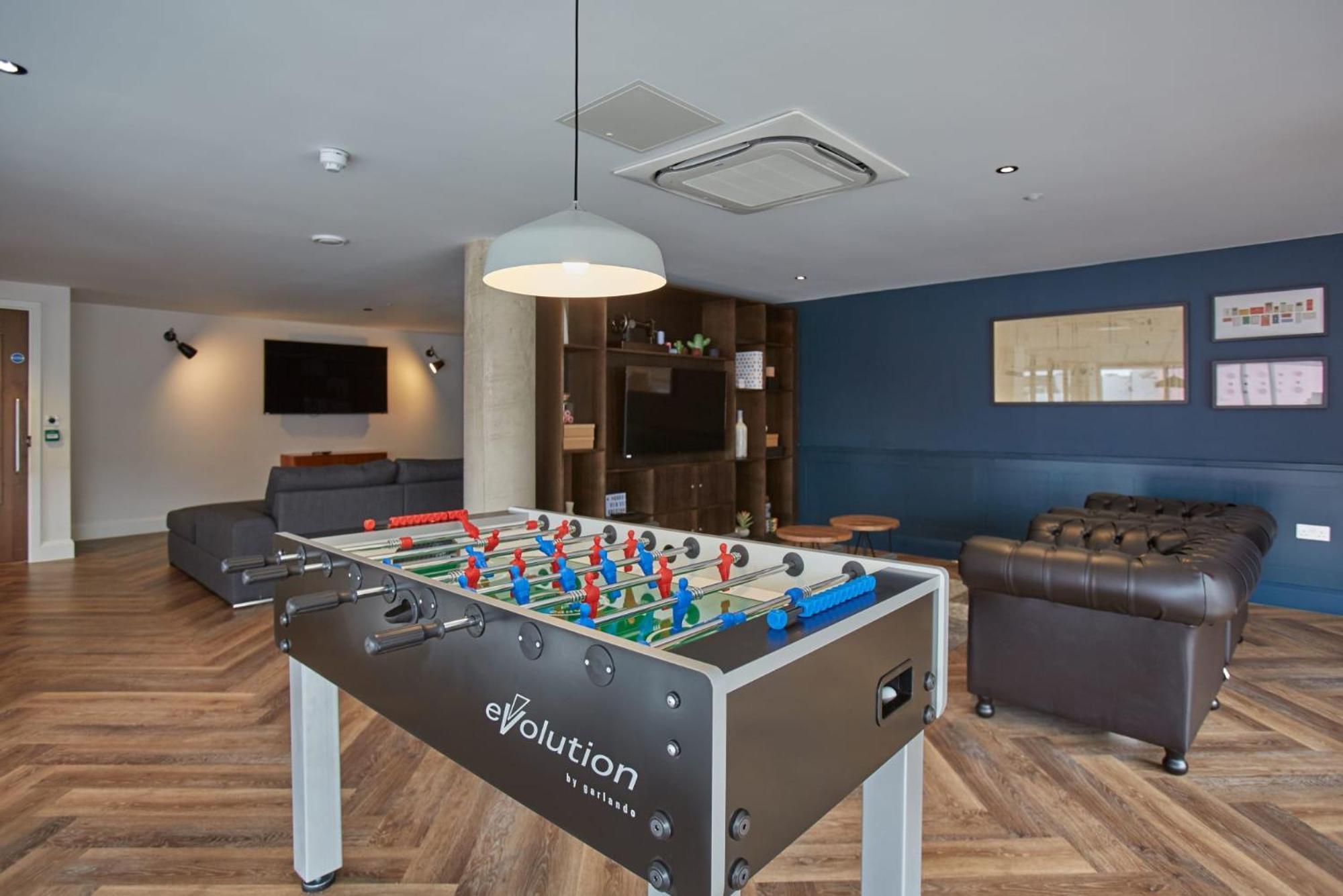Chic Modern At Mannequin House In Appartement *