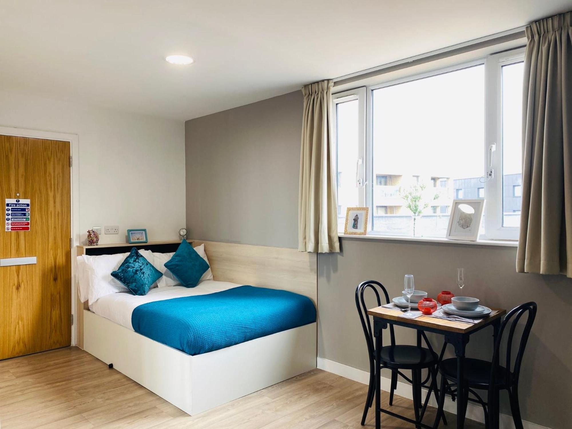 Chic Modern At Mannequin House In Appartement