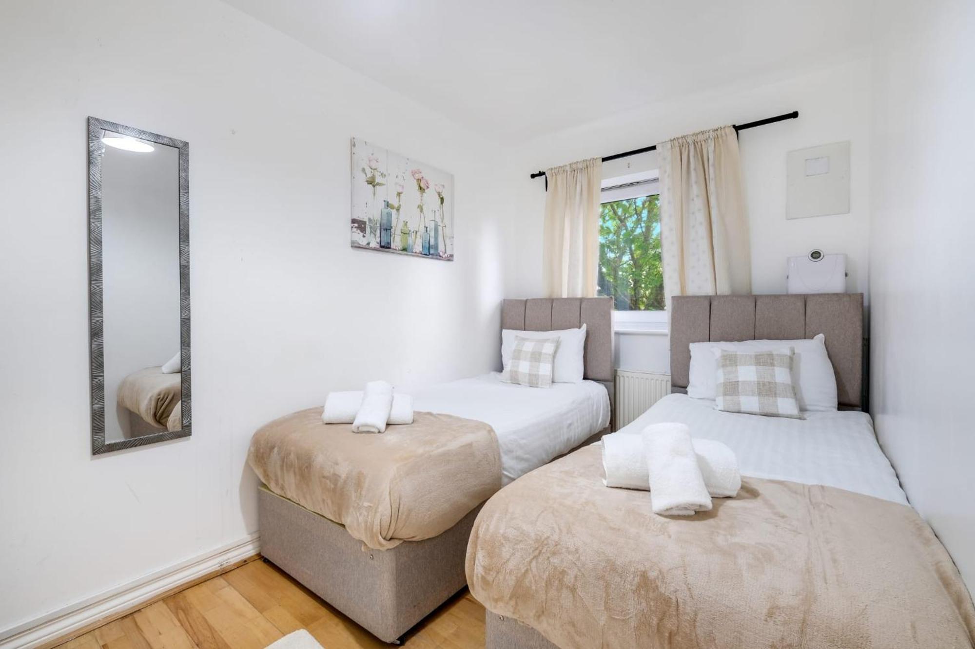 Mannys - & Cozy 4bed Diamond Apartment
