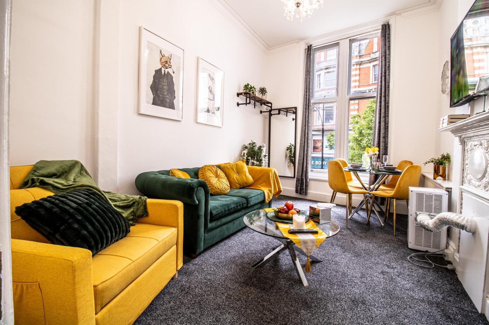 Oxford Street Chic Retreat - Unparalleled Elegance And Urban Comfort! Gc1 Apartment *
