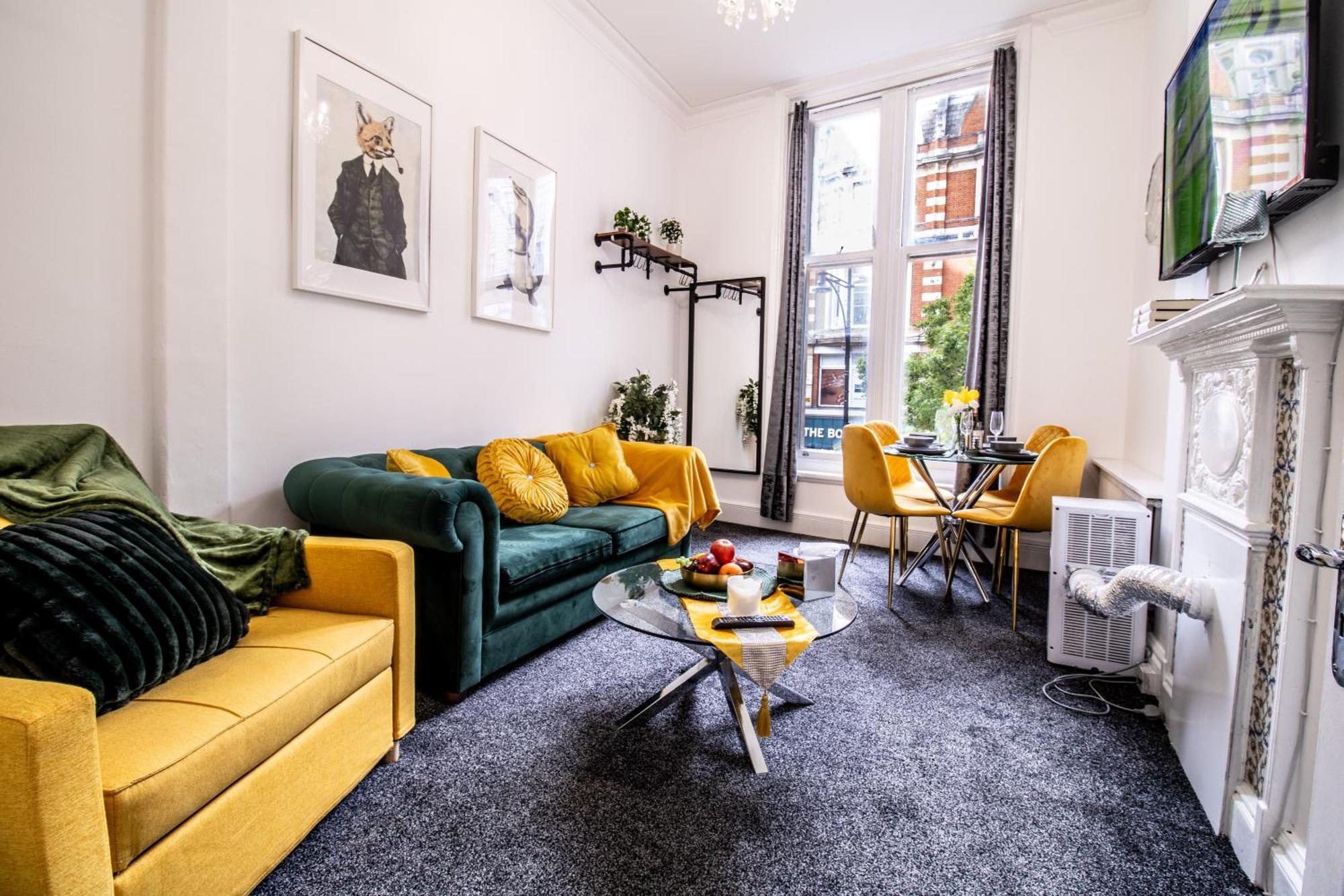 Apartment Oxford Street Chic Retreat - Unparalleled Elegance And Urban Comfort! Gc1