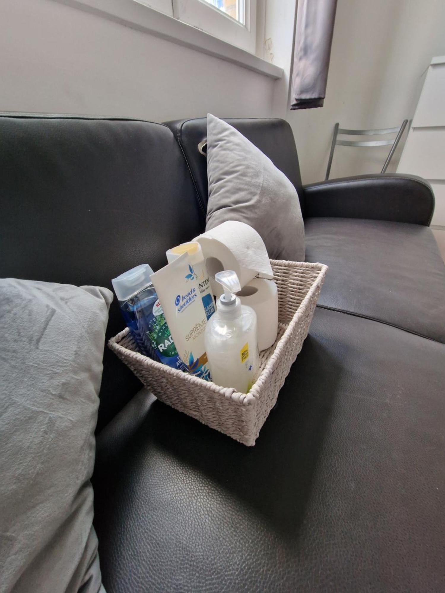 Spacious Private Balcony - Central - Zone 1 - Elephant And Castle Homestay London