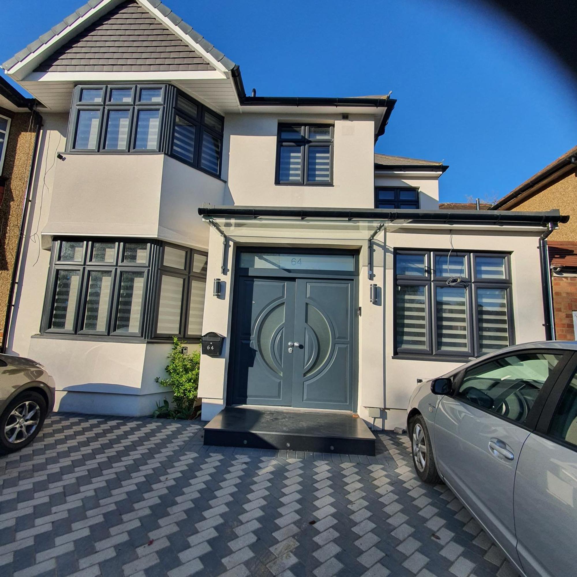 64 Salmon Street Homestay *