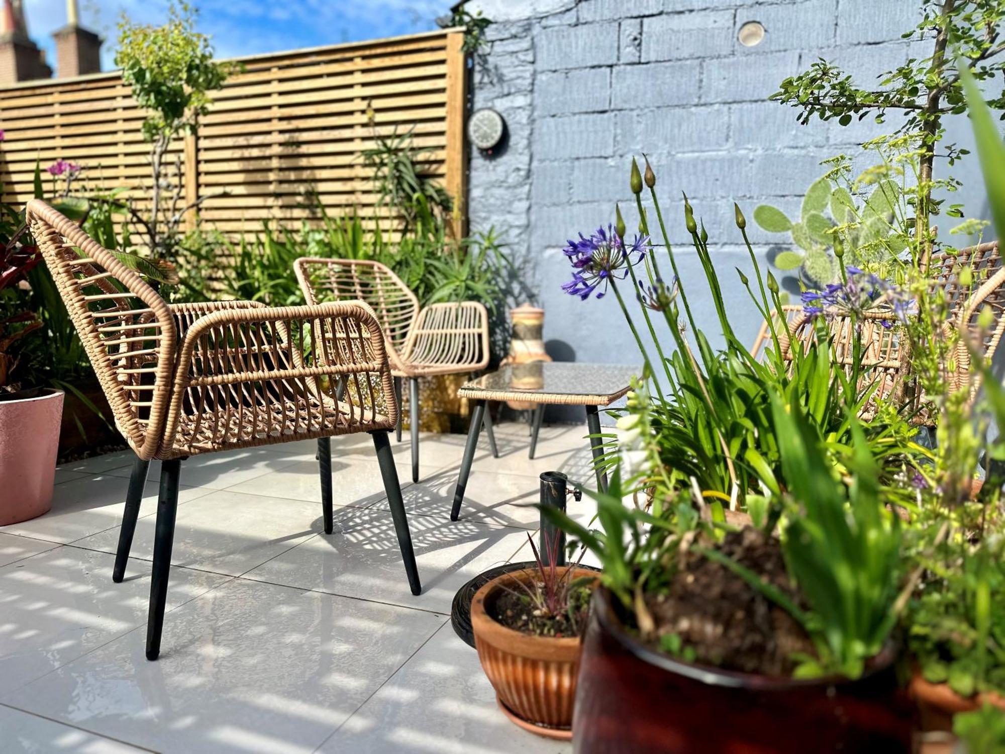 Garden Flat. Tottenham Hale. 20mins2central