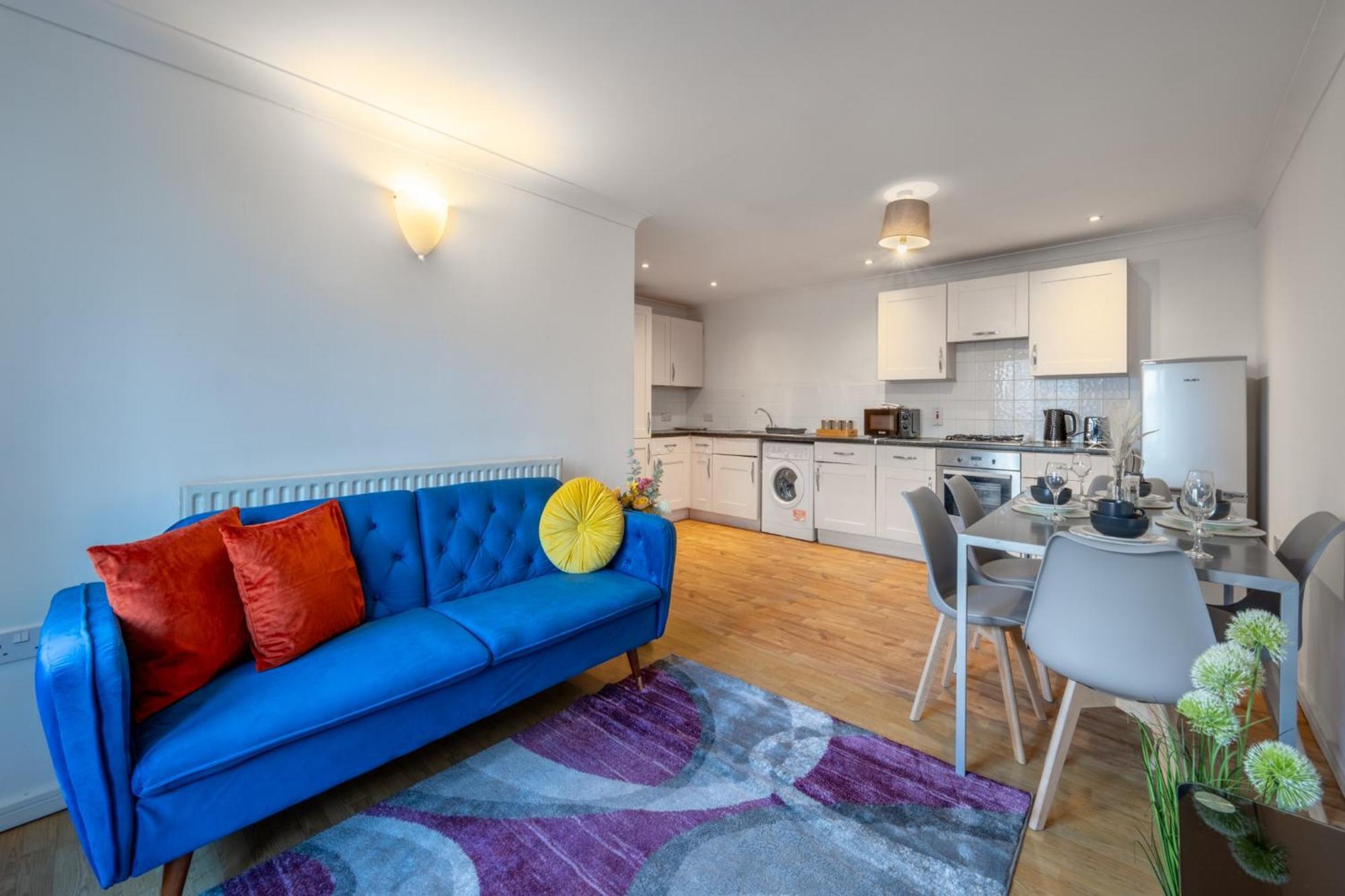 London*stamfordhill *2br*sleeps 5*2 Tube Lines*contractors*relocation Appartement *