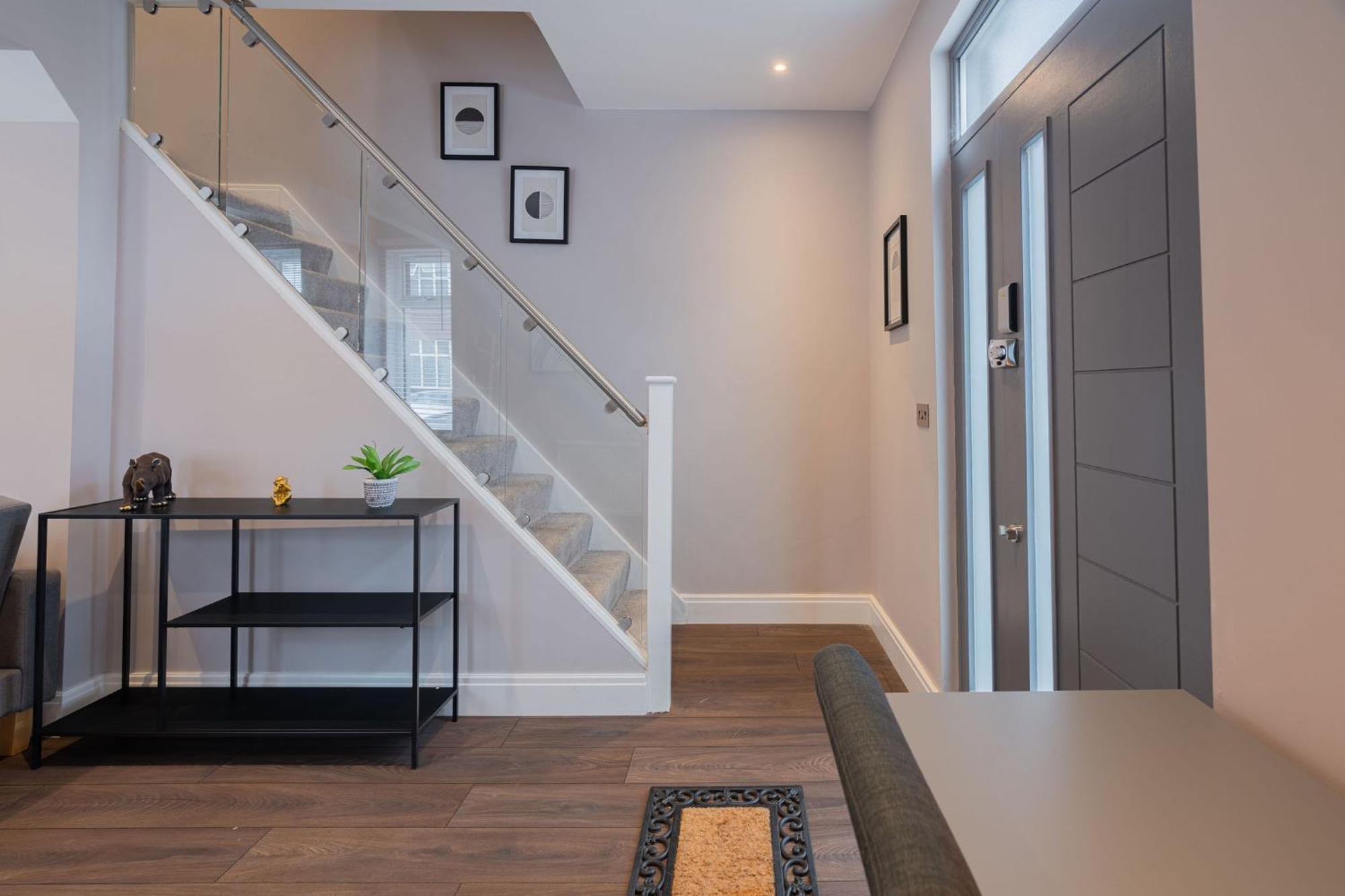 Ferienhaus Stunning 3 Bd House-tottenham Hotspur Stadium-parking And Wifi Free